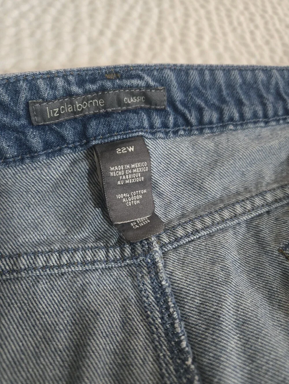 liz claiborne Vintage Denim Baggy Shorts, Classic Fit Size 22 W